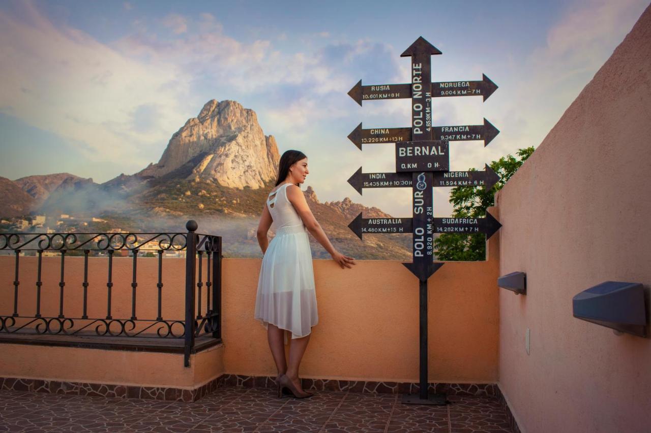 Hotel Feregrino แบร์นัล ภายนอก รูปภาพ